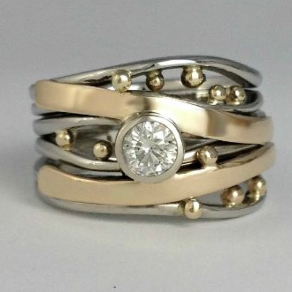 Royal - Anel Vintage com Zircônias