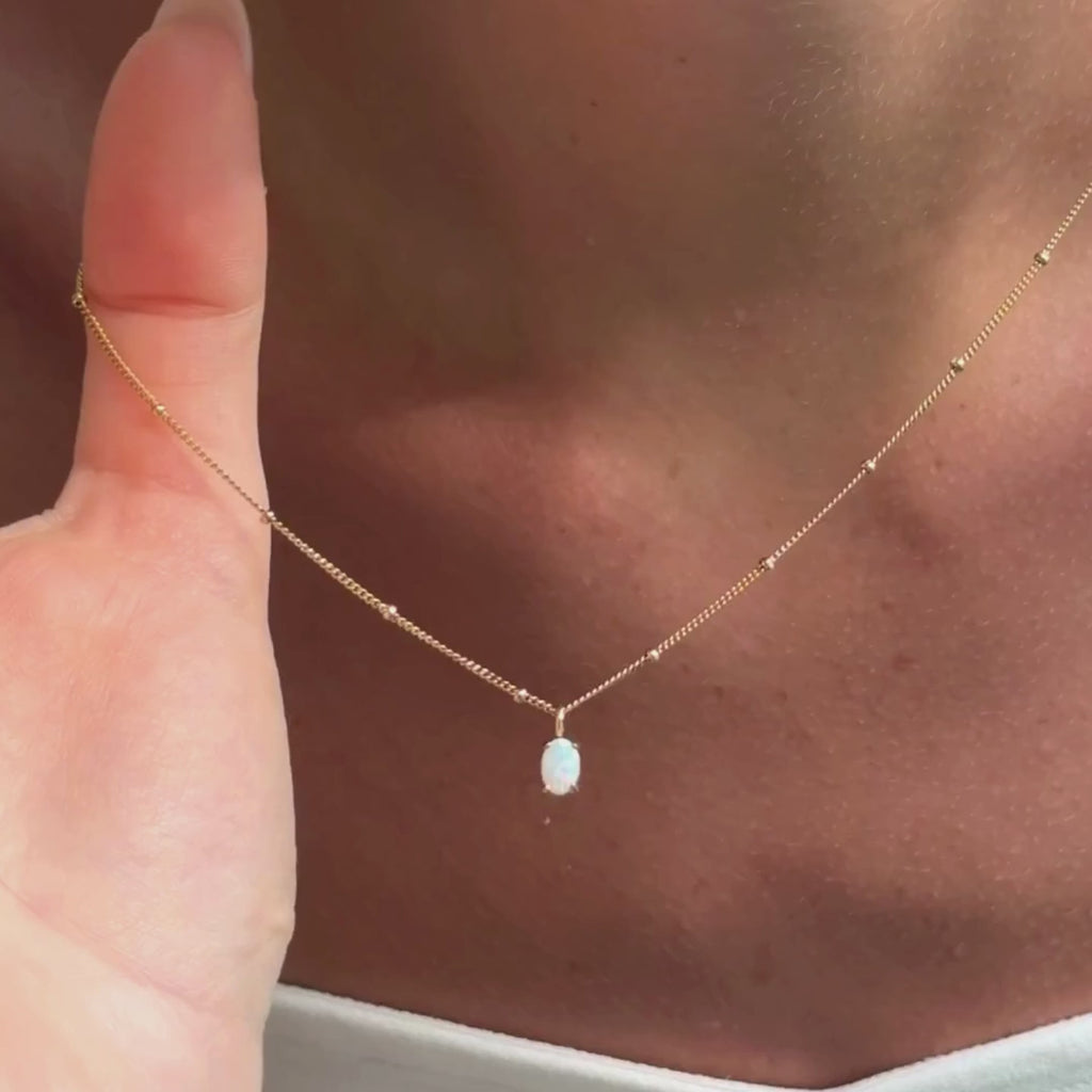 Colar Opal